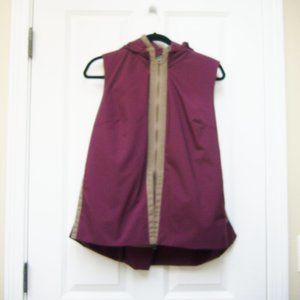 Elizabeth Roberts Romantique Vest Hooded Lined